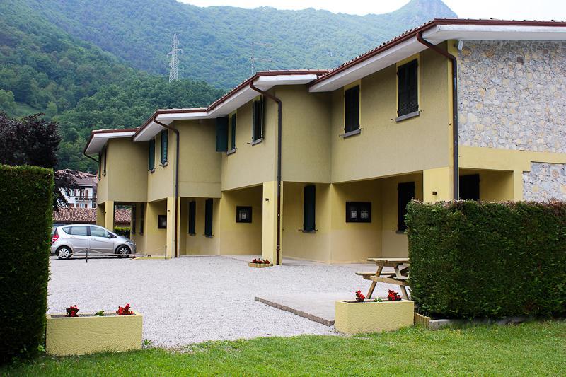 Residence Elettra Crone Bagian luar foto