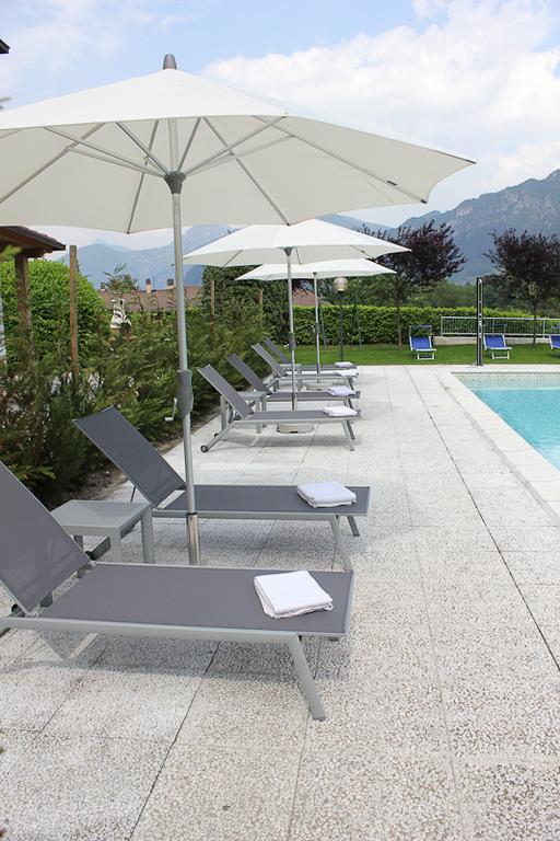 Residence Elettra Crone Bagian luar foto