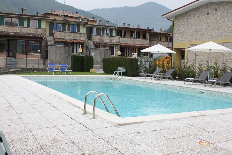 Residence Elettra Crone Bagian luar foto